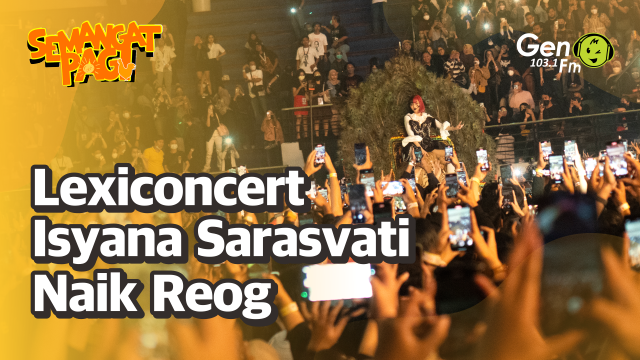 Aksi Isyana Sarasvati Naik Reog di Lexiconcert Surabaya 